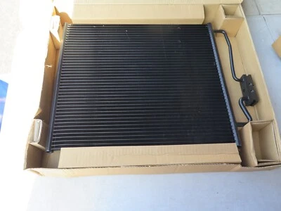 Condensador de aire acondicionado CA BMW E38 740il 98-01 64538378439 (19E1) NOS OEM Foto 1 de 3