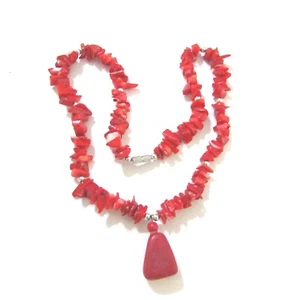 Red Coral Pendant Chip Bead Necklace 18 inch - Picture 1 of 4