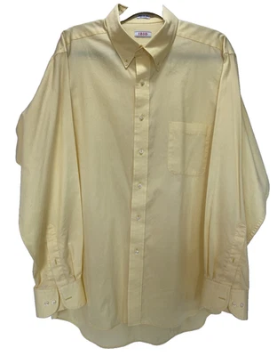 Izod Men's Twill Wrinkle Free Dress Shirt Large 17 34/35 Yellow  Summer - Image 1 of 4