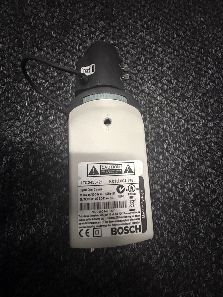 Bosch LTC0455/21 Dinion Digital Color Camera (No Hardware) Has Guide/ - Image 1 of 4