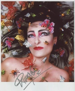 Siouxsie Sioux SIGNED Photo 1st Generation PRINT Ltd No'd + Certificate / 2 - Picture 1 of 1