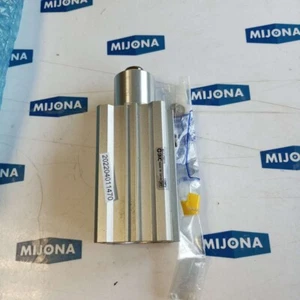 SMC EMK2B32 10R 1,0 MPa CILINDRO EMK2B32-10R abrazadera giratoria cilindro (nuevo stock antiguo) - Imagen 1 de 4