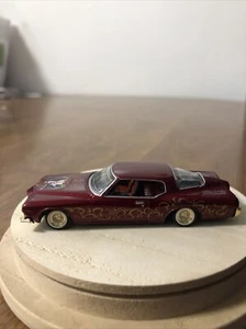1999 Revell 1 /64 diecast lowrider 71 BUICK RIVIERA “RUBY LIPZ” - Picture 1 of 10