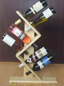 Weinregal aus Holz, handgearbeitet aus Paletten Holz, Unikat. - Bild 1 von 3