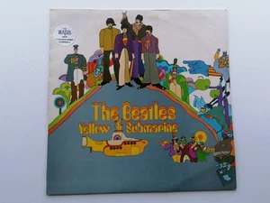 THE BEATLES YELLOW SUBMARINE UK LP 1981 MONO PRESS - Imagen 1 de 17