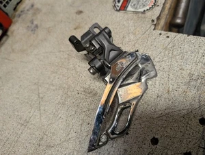 SHIMANO SLX DIRECT MOUNT FRONT DERAILLEUR - Foto 1 di 3