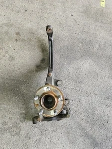 2015-2023 Dodge Charger Challenger Scat Pack SRT Front Left Spindle Knuckle Hub - Picture 1 of 5