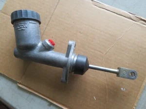 GIRLING 5/8 FRENO FRIZIONE MASTER CYLINDER TRIUMPH ECC NUOVA GUARNIZIONE MONTATA - Foto 1 di 3
