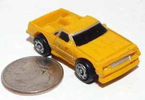 Small Micro Machine Plastic Chevy El Camino Pickup truck in Yellow - Bild 1 von 4
