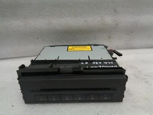 06-08 Mercedes SLK280 Radio 6 Disk CD Changer Player 2118705390 OEM DK902457 - Picture 1 of 10