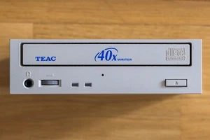 TEAC CD-W540E IDE CD-ROM Writer Drive - Working - Photo 1/6