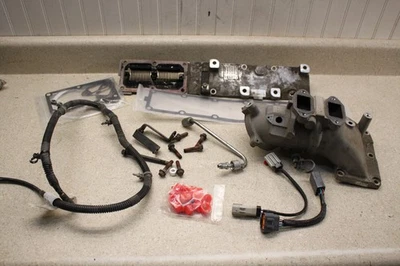 Dodge Ram 3500 2017 calefacción de red Plenum EGR admisión bocina colector Ram Air Foto 1 de 4