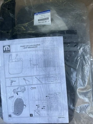 Genuine OEM Jeep Wrangler Mopar Splash Guards Front 82215332AC Foto 1 de 4