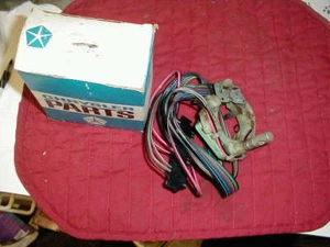 NOS MOPAR 1970 CHRYS IMPERIAL TURN SIGNAL SWITCH W/TILT - Picture 1 of 1