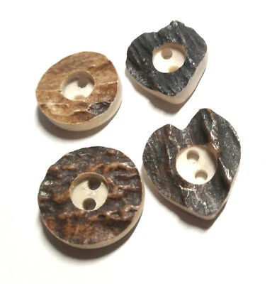 2 Piece Real Deer Antler Button 2 Hole Heart Or Round for Knitwear Costume - Image 1 of 4