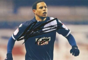MILLWALL: NATHAN TYSON SIGNED 6x4 ACTION PHOTO+COA - Picture 1 of 1
