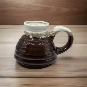 Taza de viaje vintage años 70 cerámica marrón acanalada hilada a mano esmalte de cerámica sin derrames sin deslizamiento - Imagen 1 de 17
