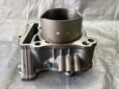 Suzuki SV650 2003-2009 cilindro trasero jarra barril (OEM) Foto 1 de 4