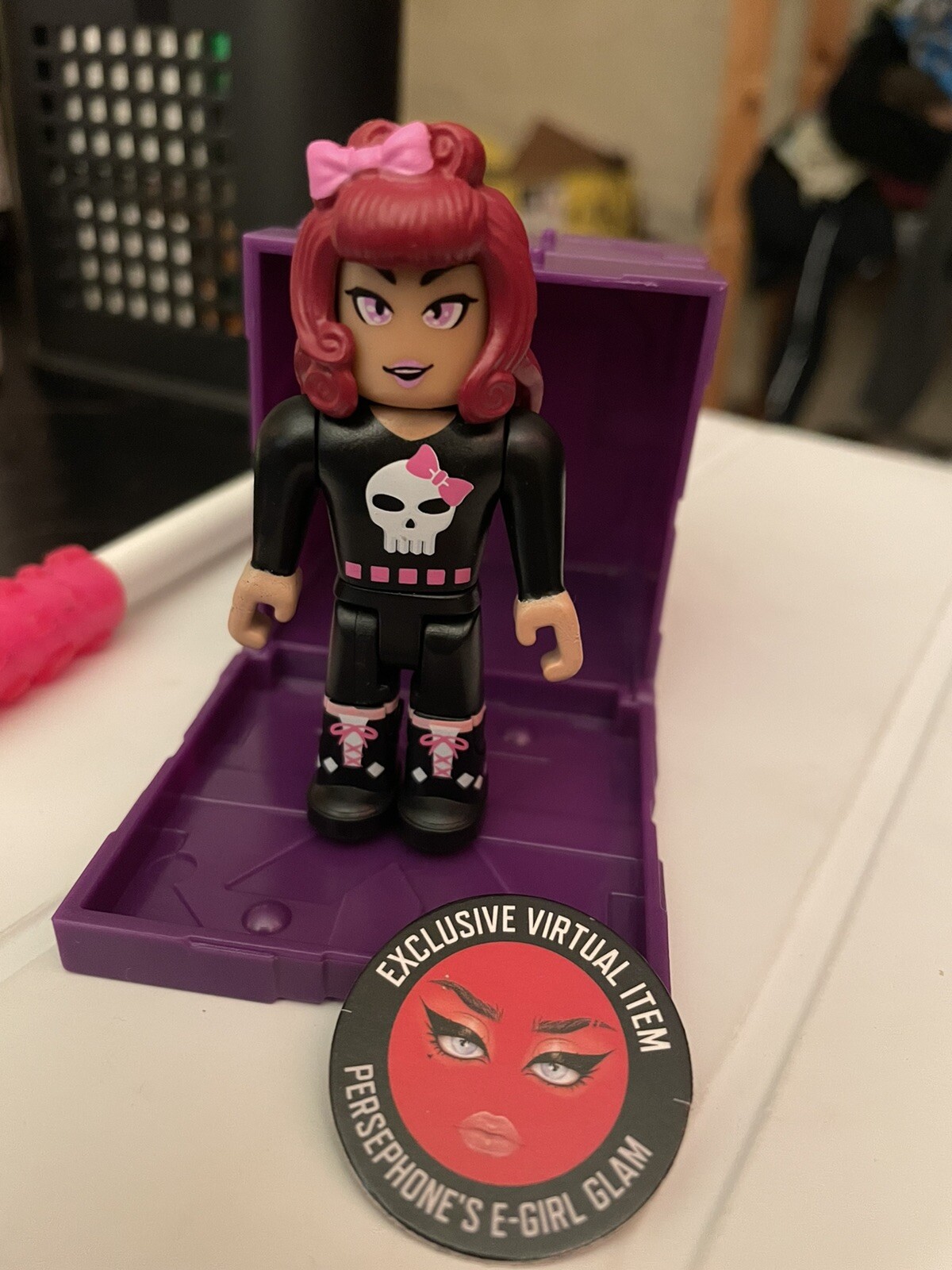 Roblox Series 11 Star Sorority Persephone with EGirl Glam Virtual Item