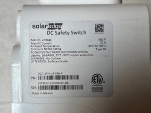 SOLAREDGE DC/DC Safety Switch 500V DCD-1PH-US-S4H-F without Cover - Picture 1 of 3