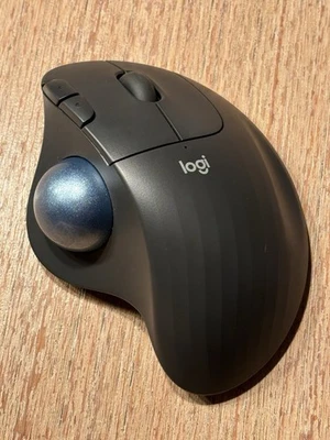Ergonomische LOGITECH Wireless Trackball Maus ERGO M575 Blutooth kabellos USB - Bild 1 von 2