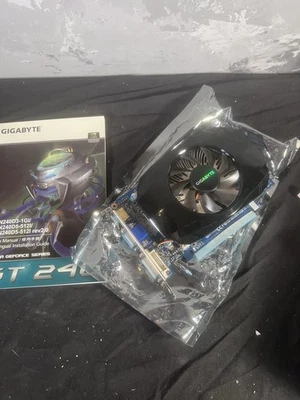 Gigabyte GT 240 Gddr5 PCI 2.0 x16 Video Card w/ Manual & Box- USA *Mint* - Image 1 of 4