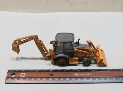 Retroescavadeira ERTL #14155 escala 1:50 estojo fundido 580 Super M carregador - Imagem 1 de 4