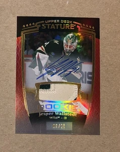 2024-25 UD Stature Hockey Jesper Wallstedt Rookie Autograph Relic Card #’d /25 - Bild 1 von 2
