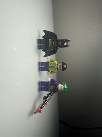 Lego Batman 2012 Batwing 6863 Minifigures