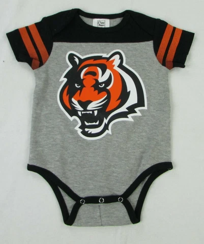 Cincinnati Bengals NFL Infant Gray Short Sleeve A.J. Green One Piece Cover