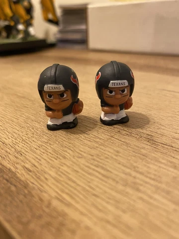 TEENYMATES NFL FOOTBALL MINI FIGURE LOOSE LOT OF 2 HOUSTON TEXANS Cover