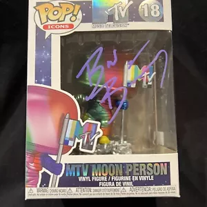 Bad Bunny signed autographed Funko Pop MTV MOON PERSON Global Authentics - Picture 1 of 5