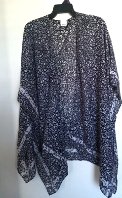 Poncho boho asimétrico talla uno cárdigan plumero frente abierto Sonoma para mujer Foto 1 de 4