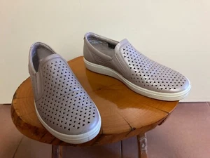 ECCO Soft Laser Cut Leather Casual Slip On Sneakers Flats EU41-AU-US10-UK7.5 - Picture 1 of 14
