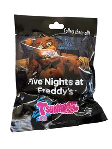1 Pack Llavero Five Nights at Freddy's Blind Bag Play Pack - Estilo Surtido - Imagen 1 de 3