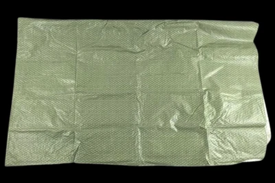 Green Basketweave Vinyl Tablecloth 92" x 58" Rectangular Pre-Owned Durable Cover - Image 1 of 4