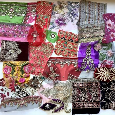 Indian Vintage Recycled Remnants Scraps 25 Pieces - Image 1 of 4
