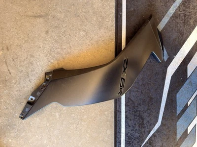 Carenado de cubierta lateral izquierda Kawasaki Ninja ZX-6R 2024-2025 OEM 55028-0848 Foto 1 de 2
