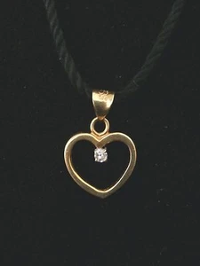 Unique 14k Yellow Gold Dainty Diamond Heart Pendent/Charm. Make Offer! #847 - Picture 1 of 6