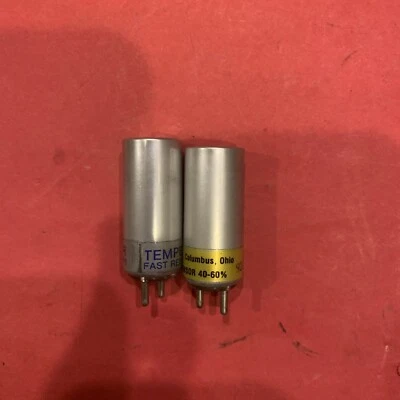 Sensor de humedad Liebert, 92288 40-60 % y sensor TEMP 1C19532P1 usado Foto 1 de 4