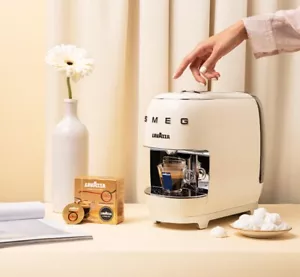 SMEG white Lavazza Coffee Machine-🔥£60 worth of your choice of coffee pods 🔥 - Picture 1 of 14