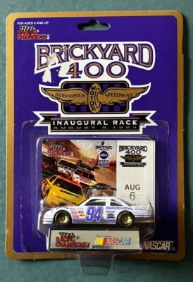 Coche de carrera inaugural Racing Champions Brickyard 400 1994 #94 1:64 nuevo Foto 1 de 4