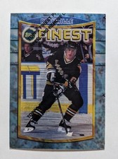 1994-95 Luc Robitaille Topps Finest #89 - Pittsburgh