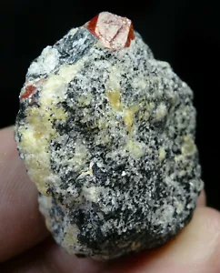 NATÜRLICHER ZIRKON - 152 KARAT ROTER ZIRKON, BIOTIT UND FELDSPAT PAKISTAN, (Rt-49), - Bild 1 von 4