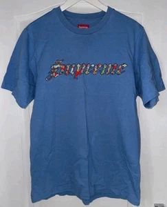 Camiseta Top SS21 Supreme Aplicaciones Florales S/S Talla M Mediana Azul Claro - Imagen 1 de 6