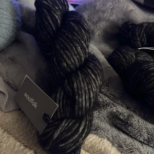 Woolfolk color L6 lot 203406 109 yds - Picture 1 of 1