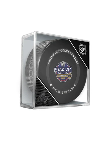 2022 NHL STADIUM SERIES OFFICIAL GAME PUCK w/CUBE TAMPA BAY LIGHTNING PREDATORS Cover