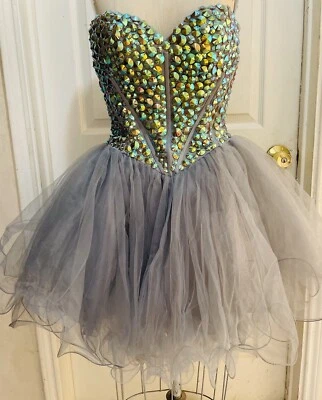 Vestido SHERRI HILL Estrás Sin Tirantes Bustier Corsé Tul Plateado Nuevo con Etiquetas Talla 10 Foto 1 de 4