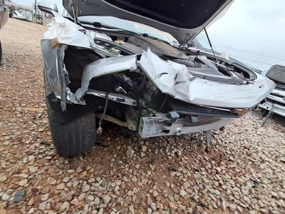 Conjunto de limpador de ar usado serve: 2017 Chevrolet Camaro 3.6L grau de emissão federal - Imagem 1 de 4