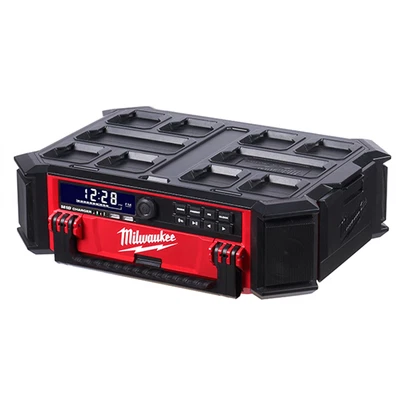 Milwaukee 2950-20 M18 PACKOUT Radio + Charger Foto 1 de 4